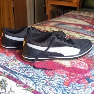 Puma sneakers